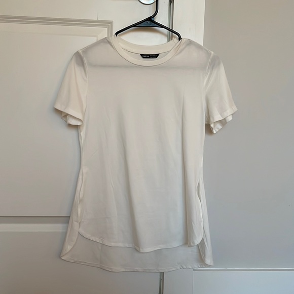 White T-shirt - Picture 1 of 3